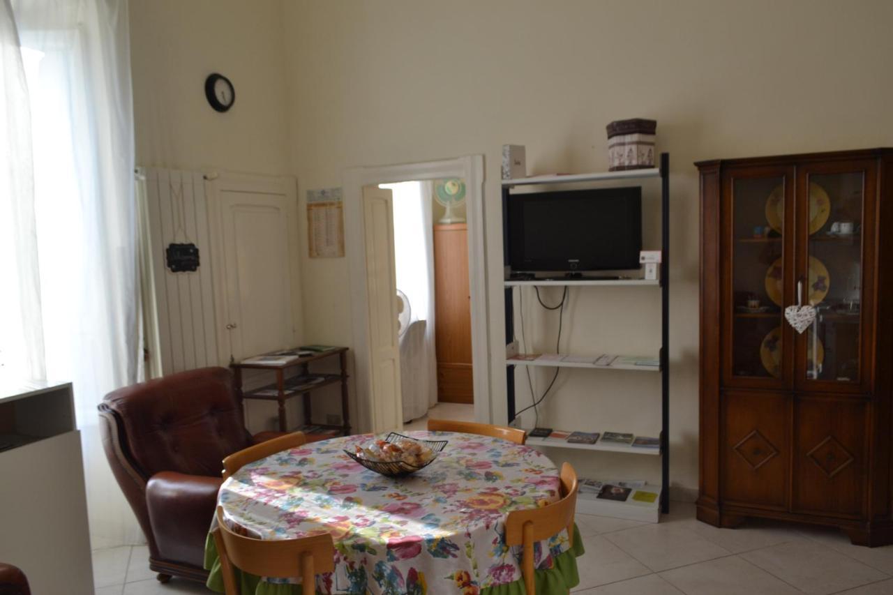 Angiulli 50 Apartment Bari Exterior photo